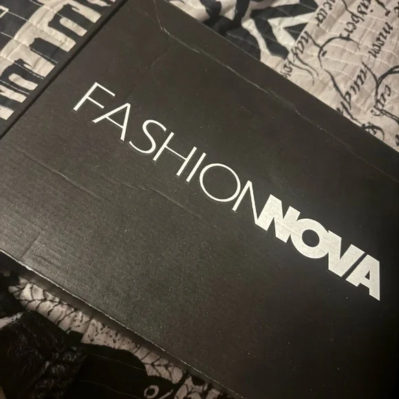 Fashion nova elegant rose gold pumps - Picture 8 of 8